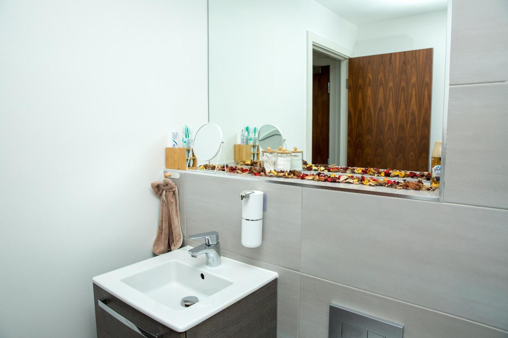 Sweet Stay, 2 Bed Apartment Birmingham Exteriér fotografie